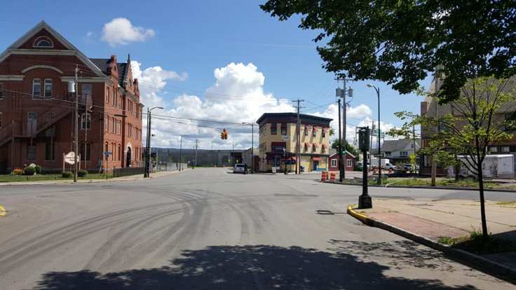 38485842_10211572152652186_9179301132617383936_n