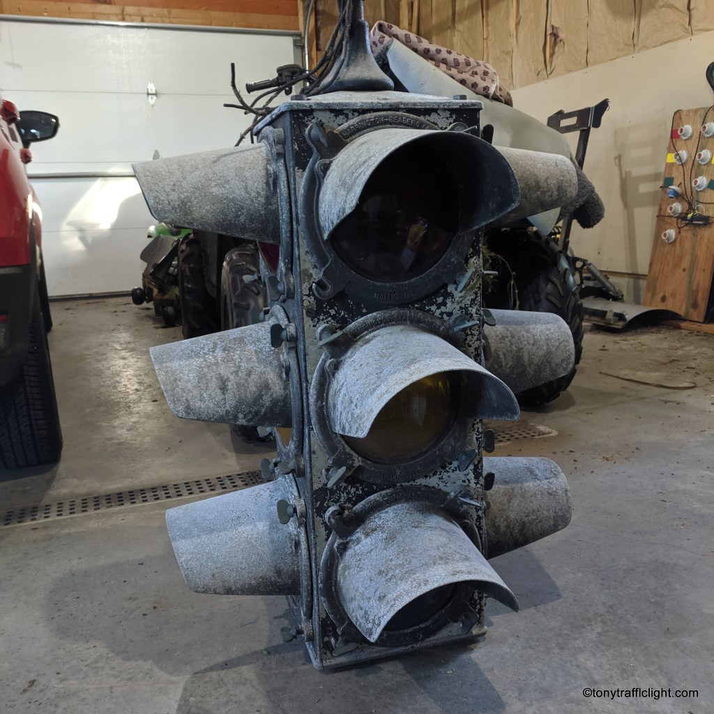 Harrington Seaberg 12 bulb traffic light