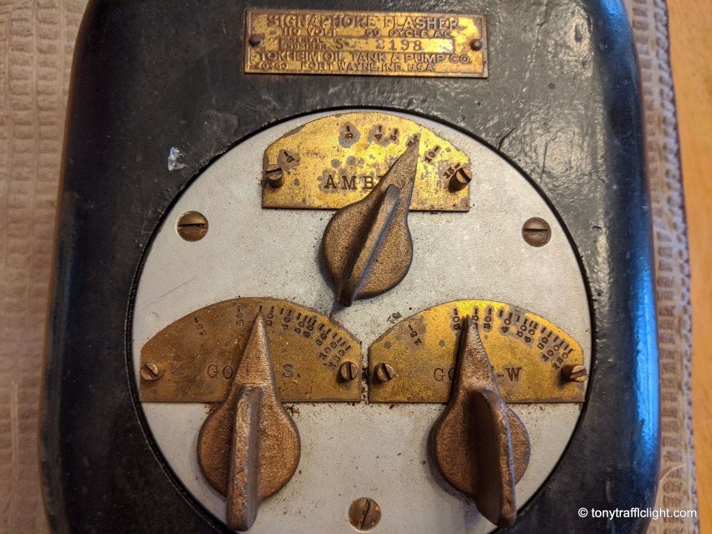 Tokkheim Signaphore Controller dials.